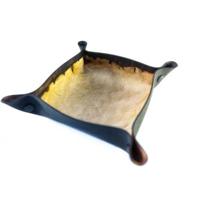 Afbeelding van Dobbelstenenbak Dobbelbak voor bord en rollenspellen Robinson Crusoe, Avel, L5K, Roll Player, Ashes: Rise of the Phoenixborn, Skytopia Papyrus