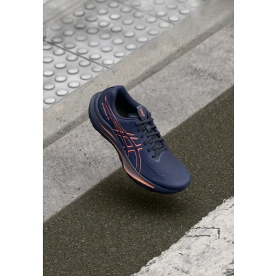 Afbeelding van Asics GT 2000 Hardloopschoenen voor op de weg, Heren, Maat: 46.5, Midnight/vivid coral Schoenen