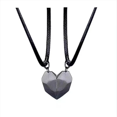 Afbeelding van Kasey Hartjes Ketting Magnetisch Vriendschap Cadeau Vriendschapsketting Voor 2 BFF Koppel Zwart