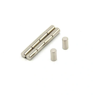Afbeelding van first4magnets™ 4 mm diameter x 8 dikke N42 neodymium magneten 0,7 kg trekken (verpakking van 10), metaal, zilver, 25 10 3 cm, eenheden