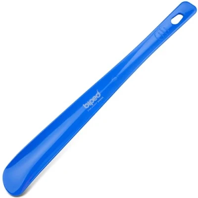 Afbeelding van Kunststof schoenlepel 35 cm met ophangoog z1555 (blauw)