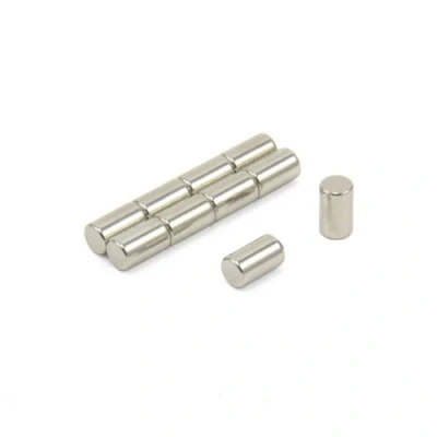 Afbeelding van First4magnets F05847 10 5 mm diameter x 8,47 dikke N42 neodymium magneten 0,91 kg trekken (verpakking met 10), zilver, 25 3 cm, stuk