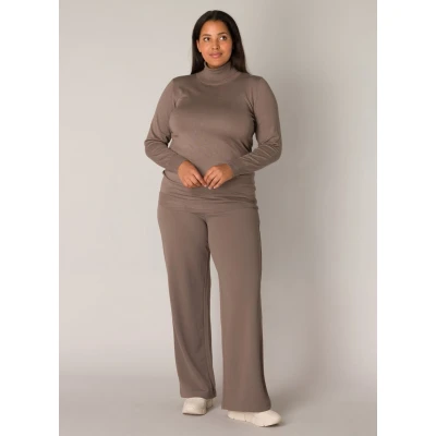 Afbeelding van BASE LEVEL CURVY Arah Broek Dark Taupe maat W3(52) / L30