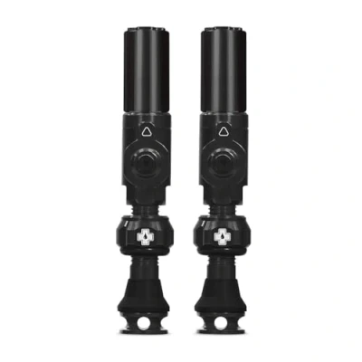Afbeelding van Muc Off Big Bore Hybrid Tubeless Valves, Black 30mm Precision Engineered Dust Caps for Bikes with Revolutionary Airflow Technology Schrader Valve MTB/Road/Gravel