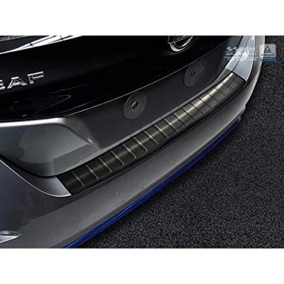 Afbeelding van Avisa Zwart RVS Achterbumperprotector passend voor Nissan Leaf II 2017 &#039;Ribs&#039;