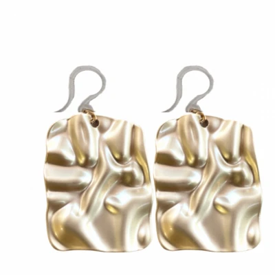 Afbeelding van Allergievrije lange oorbellen goudkleurig satijn Charme Bijoux