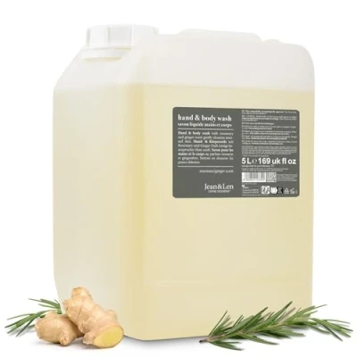 Afbeelding van Jean &amp; Len Hand Body Wash Rozemarijn Gember in een bus, reinigt en verzorgt de huid, kruidig frisse geur, vloeibare zeep navulbus, zonder siliconen, parabenen microplastics, 5L