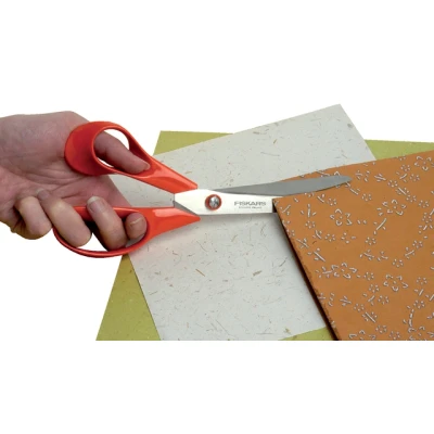 Afbeelding van Schaar Fiskars 210mm universeel linkshandig