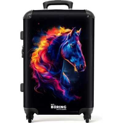 Afbeelding van NoBoringSuitcases.com® Koffer groot Rolkoffer lichtgewicht Zijaanzicht van een paard met vurige manen Reiskoffer 4 wielen Grote trolley XL 20 kg bagage