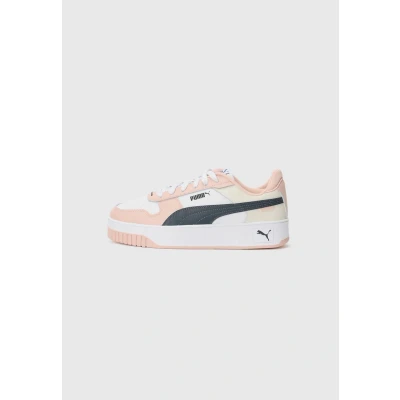 Afbeelding van Puma Carina Street Sneaker voor dames, Witte Sterke Grijze Rozenkwarts, 37 EU