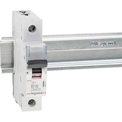 Afbeelding van Legrand installatieautomaat tx3 1p b6a 6000a 1module 403353
