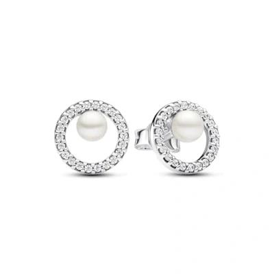 Afbeelding van Pandora 293154C01 Round Halo Pearl Silver Oorknoppen inStock horloge Zilverkleur