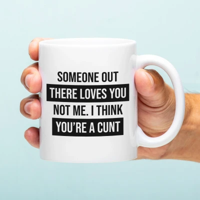 Afbeelding van Mok Someone Out There Loves You