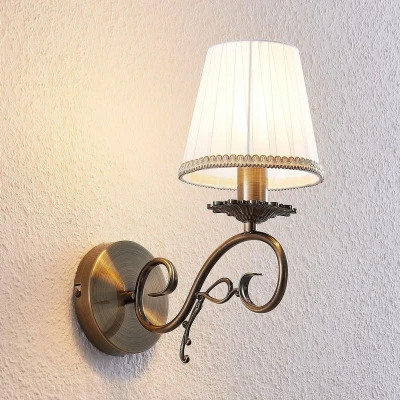 Afbeelding van Lindby Wandlamp 1licht textiel, metaal H: 33.5 cm E14 wit, messing