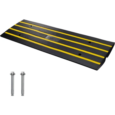 Afbeelding van VEVOR drempeloprijplaat massief rubberen deurdrempeloprijplaat max. draagvermogen 15 ton stoeprandoprijplaat met 5,5x3,5 cm goot rolstoeloprijplaat 122x40,5x6,5 oprijplaat ideaal bij oneffen bodem stoepranden