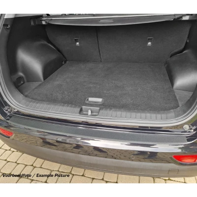 Afbeelding van Pasklare Achterbumperbeschermfolie passend voor Audi Q5 (8R) S Line 2008 2016 Carbon look