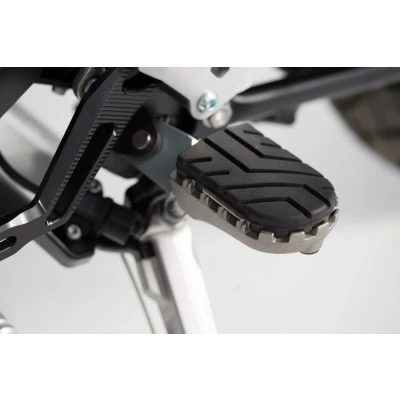 Afbeelding van SW Motech Voetsteunen ION Triumph Tiger 800/1200 (15 )