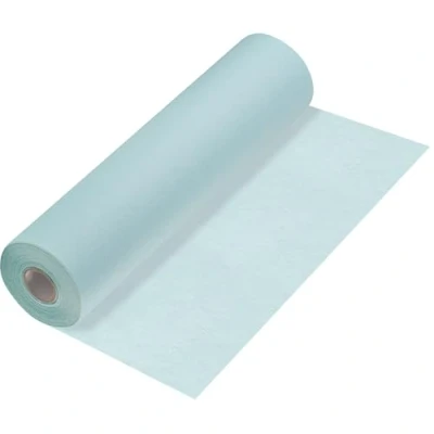 Afbeelding van 100%Mosel tafelloper vlieseline in lichtblauw (30 cm x 25 m), elegante tafeldecoratie voor verjaardagen en bruiloften, kleurrijke versiering speciale gelegenheden