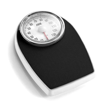 Afbeelding van ADE Lichaamsweegschaal analoog in retro look, antislip weegoppervlak, mechanische personenweegschaal met extra groot display, zonder batterij, tot 136 kg, zwart