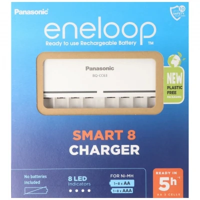 Afbeelding van 8 weg Panasonic snellader 5 uur voor NiMH batterijen Micro AAA en Mignon AA