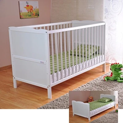 Afbeelding van Baby ledikant met spijlen, babybed, kinderbed, aloë vera schuimrubberen matras, tandrails, in hoogte verstelbaar, wit, ombouwbaar tot juniorbed