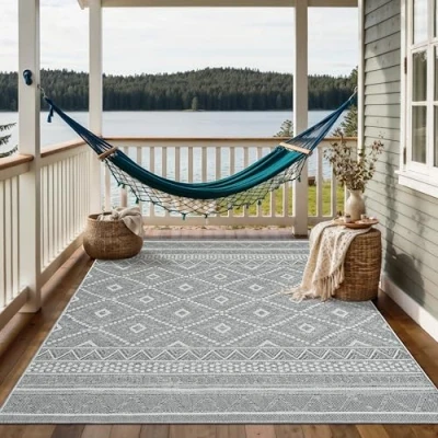 Afbeelding van Vloerkleed voor buiten of balkon en terras In grijs diamant 160 x 220 cm Tapijt geschikt Outdoor Rechthoekig Weer UV bestendig Tuintapijt Buitentapijt CALGARY kleed by The Carpet