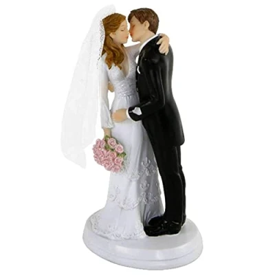 Afbeelding van Taartopzetstuk, taartfiguur, decoratiefiguur bruidspaar bruiloft taart topper (kussend paar)