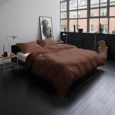 Afbeelding van Dekbedovertrek Terracotta Stripe (2200x2502 cm) Bruin Katoen satijn Dessin: Strepen McGregor Dekbed Discounter.nl