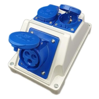 Afbeelding van RoadEu Caravan CEE combi wandcontactdoos 16A 3P met 2x Schuko 230V. Stroomverdeler voor campers auto&#039;s boten, campers. IP44, eenvoudige installatie
