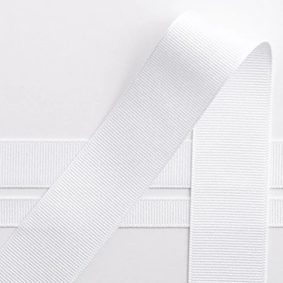 Afbeelding van Italian Options Grosgrain pluis, rol van 10 mm x meter, wit