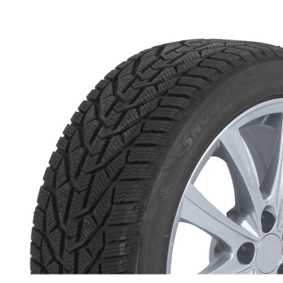 Afbeelding van Winterbanden KORMORAN Snow 235/40R18 XL 95V