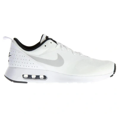 Afbeelding van Nike Air Max Tavas Sneakers Maat 44 Mannen wit/zwart/grijs