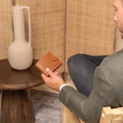 Afbeelding van The Chesterfield Brand Leren Portemonnee Cognac Curtis