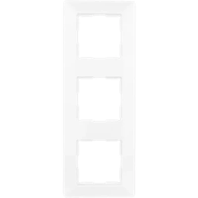 Afbeelding van REV 0236830104 Quadro, 3 voudige framestopcontact, framelichtschakelaar, enz., wit