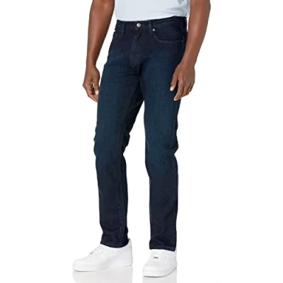 Afbeelding van Amazon Essentials Men&#039;s Spijkerbroek met atletische pasvorm, Blauw Over dye, 28W / 32L