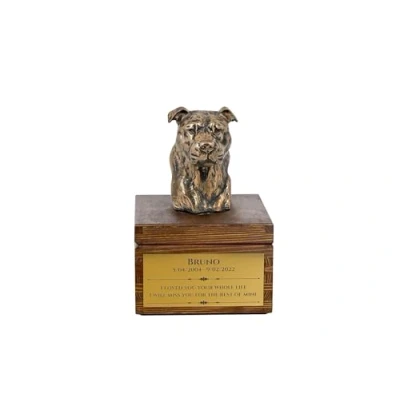 Afbeelding van Art Dog handgemaakte aangepaste hondenherdenkingsurn koudgegoten bronzen hondenkop op berkenbasis langdurige hondencrematiedoos 16x28x16cm Amerikaanse Staffordshireterriër I