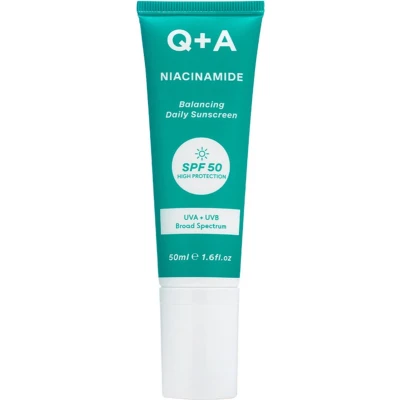 Afbeelding van 2e product 50% korting Q+A Peptide Anti Ageing Facial Sunscreen SPF50 50ml