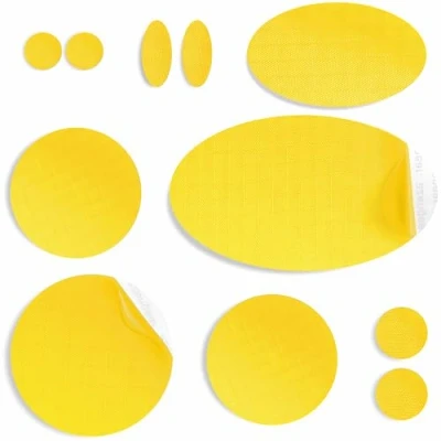 Afbeelding van aZengear Donsjack reparatiepatches Pre cut, zelfklevend, zacht, waterdicht, scheurvast nylon stof om gaten in kleding, slaapzakken, skibroek (11 stuks, Geel)