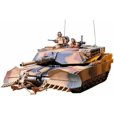 Afbeelding van 1:35 Tamiya 35158 US MBT M1A1 Abrams w/Mine Plow and 2 Figures Plastic Modelbouwpakket