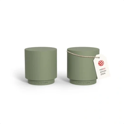 Afbeelding van LARS NYSØM &#039;Svæve&#039; Set Roestvrijstalen Peper en Zoutstel Modern Minimalistisch Ontwerp Eenvoudig Navullen Sage