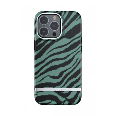 Afbeelding van Richmond &amp; Finch Satin iPhone 13 Pro Emerald Zebra