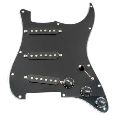 Afbeelding van Musiclily Pro SSS Bedrade Slagplaat Pre Wired Loaded Pickguard met Artec Staggered Alnico 5 Single Coil Elementen voor Strat stijl Elektrische Gitaar, 3 laags Zwart
