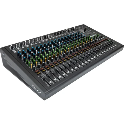 Afbeelding van Mackie Onyx24 24 kanaals analoog mengpaneel