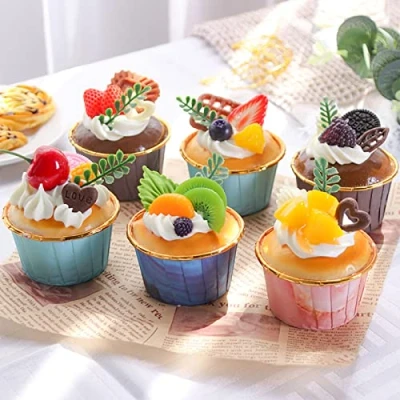Afbeelding van HGUIM 6 STKS Kunstmatige Cake Prop Mini Cupcake Model Simulatie Realistische Brood Dessert Faux Nep Voedsel voor Thuis Keuken Party Decoratie, 6,5 x 7 cm/2,6 2,8 inch