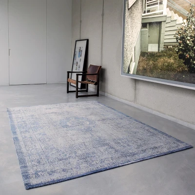 Afbeelding van Vintage vloerkleed Fading World Medaillon Blauw 9065 280x390cm Louis de Poortere