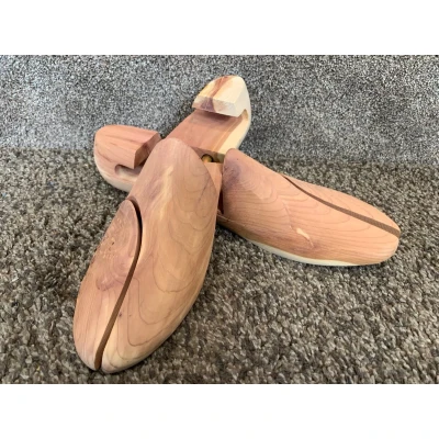 Afbeelding van cederhout schoenen spanner