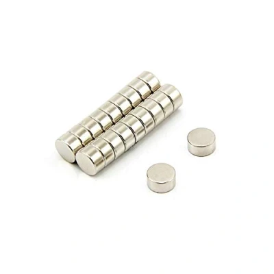 Afbeelding van Samarium Cobalt Magneet voor Hoge Temperatuur Motoren, Elektromotoren, Turbo Machines en Sensoren 10mm dia x 5mm dik 1.8kg Pull Pack van 4