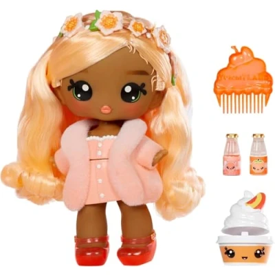 Afbeelding van YUMMILAND Grote Pop en Num Nom Lipgloss Huisdier Piper Peach Swirlyboo Geurende Karakterpop met DIY Set Geschikt voor Kinderen Vanaf 4 Jaar