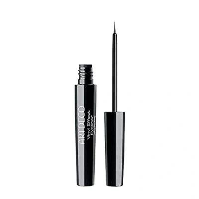 Afbeelding van Vinyl Effect eyeliner Langdurige in een borsteltje 10 Zwart 4.5ml