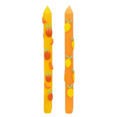 Afbeelding van 2 x Handgeschilderde 3D Citrus Citroen en Oranje Colurful Dinner Kaarsen Ideaal verjaardags of Moederdag Cadeau Ongeparfumeerd, 8 uur brandtijd Milieuvriendelijk Zomertafeldecoratie Talking
